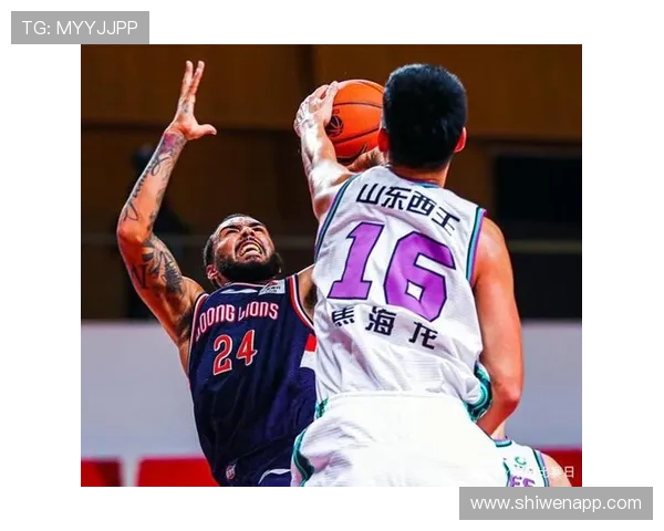 小卡激励龙狮球员继续拼搏明年再战期待重聚的信心与决心