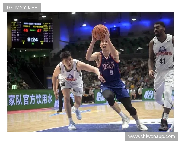 阿诺斯克加盟中国香港金牛篮球俱乐部荣膺NBL最佳国际球员称号 阿诺斯克加盟中国香港金牛篮球俱乐部荣膺NBL最佳国际球员称号